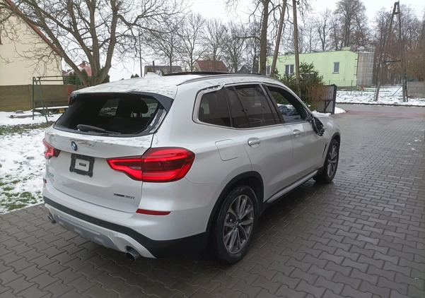 BMW X3 cena 70900 przebieg: 67000, rok produkcji 2019 z Gostyń małe 121